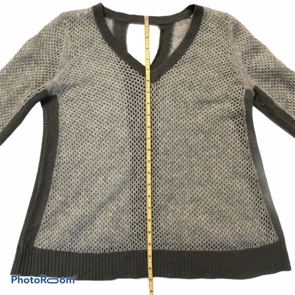 Quinn Cashmere Sweater - Picture 5 of 6